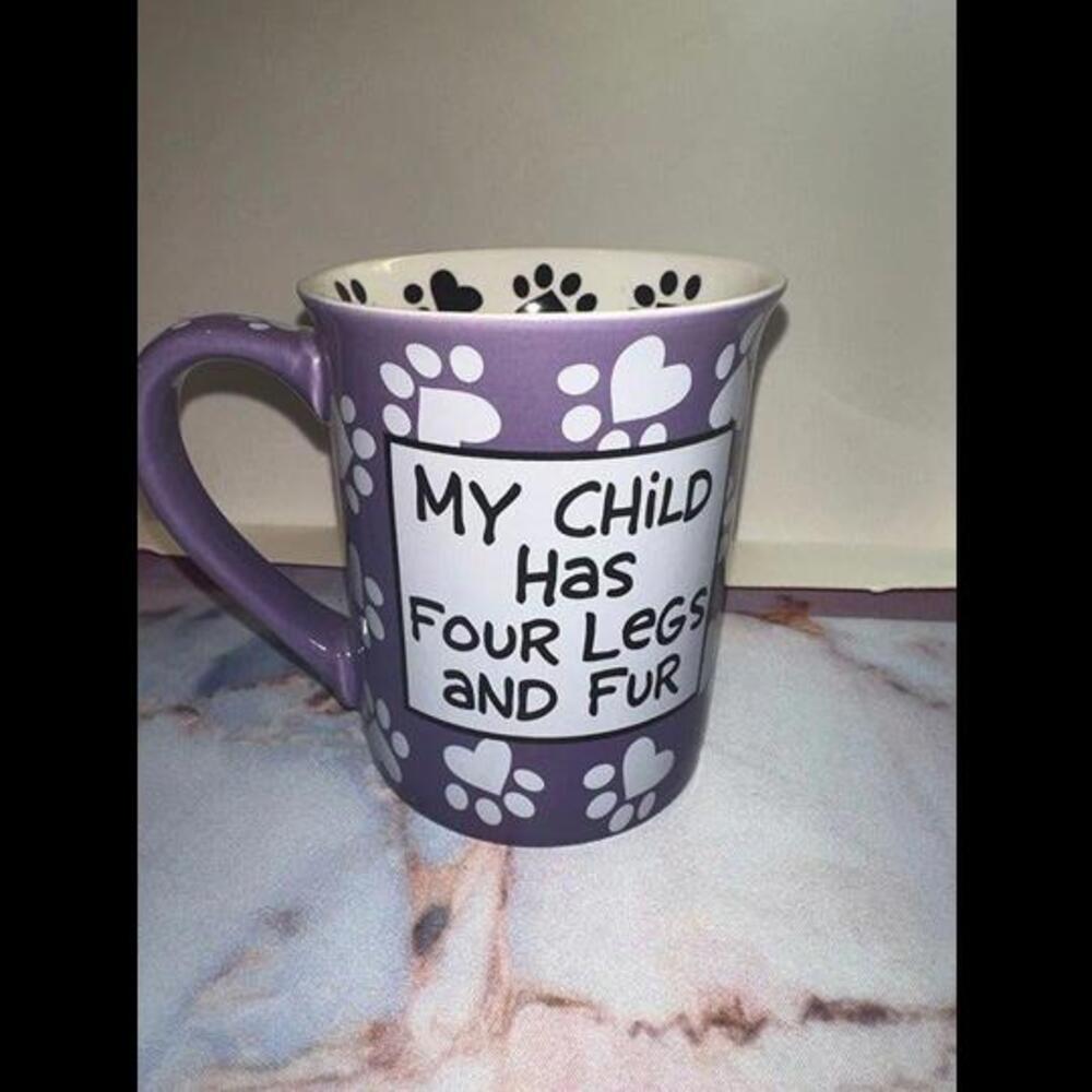 Paw-fect Brew: 'Dog Mom' 16 oz. Stoneware Mug - Celebrate Canine Love in Color!